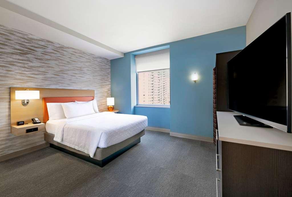 Home2 Suites By Hilton Minneapolis Downtown Номер фото