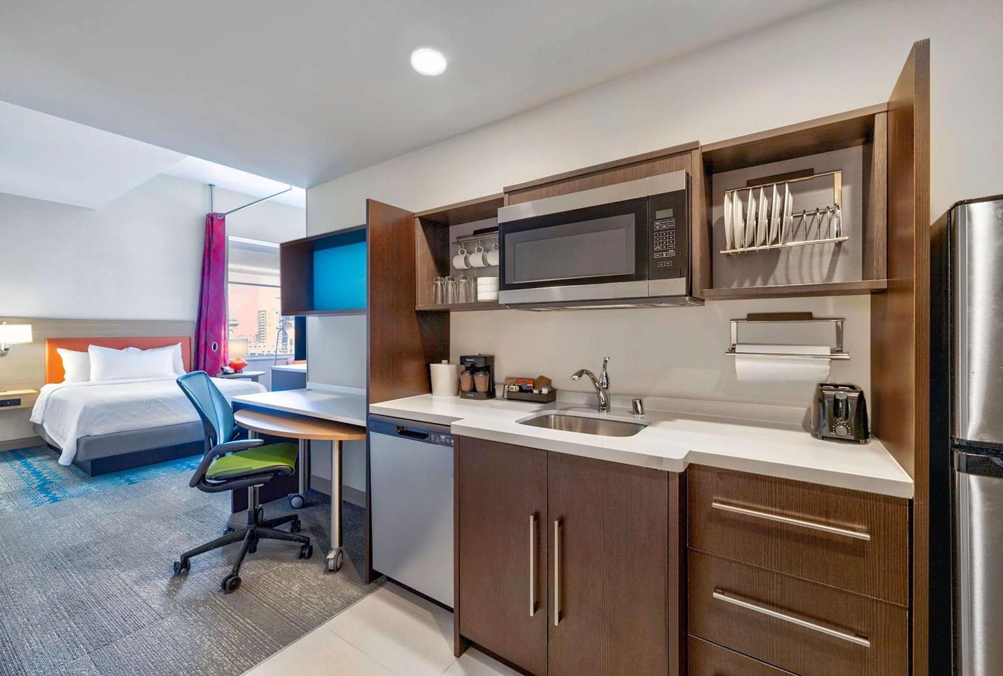 Home2 Suites By Hilton Minneapolis Downtown Экстерьер фото
